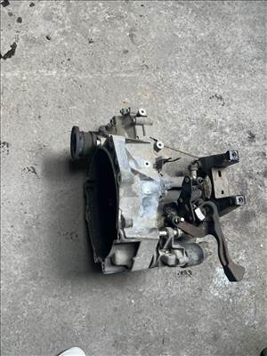 Skoda Fabia II váltó kézi 5 fokozatú bsh040128
