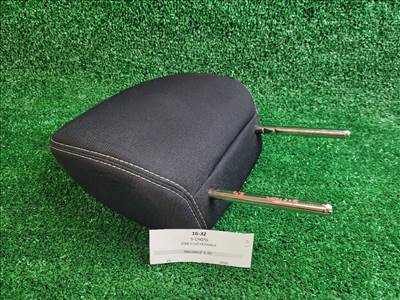 SUZUKI SX4 S-Cross II Jobb első Fejtámla