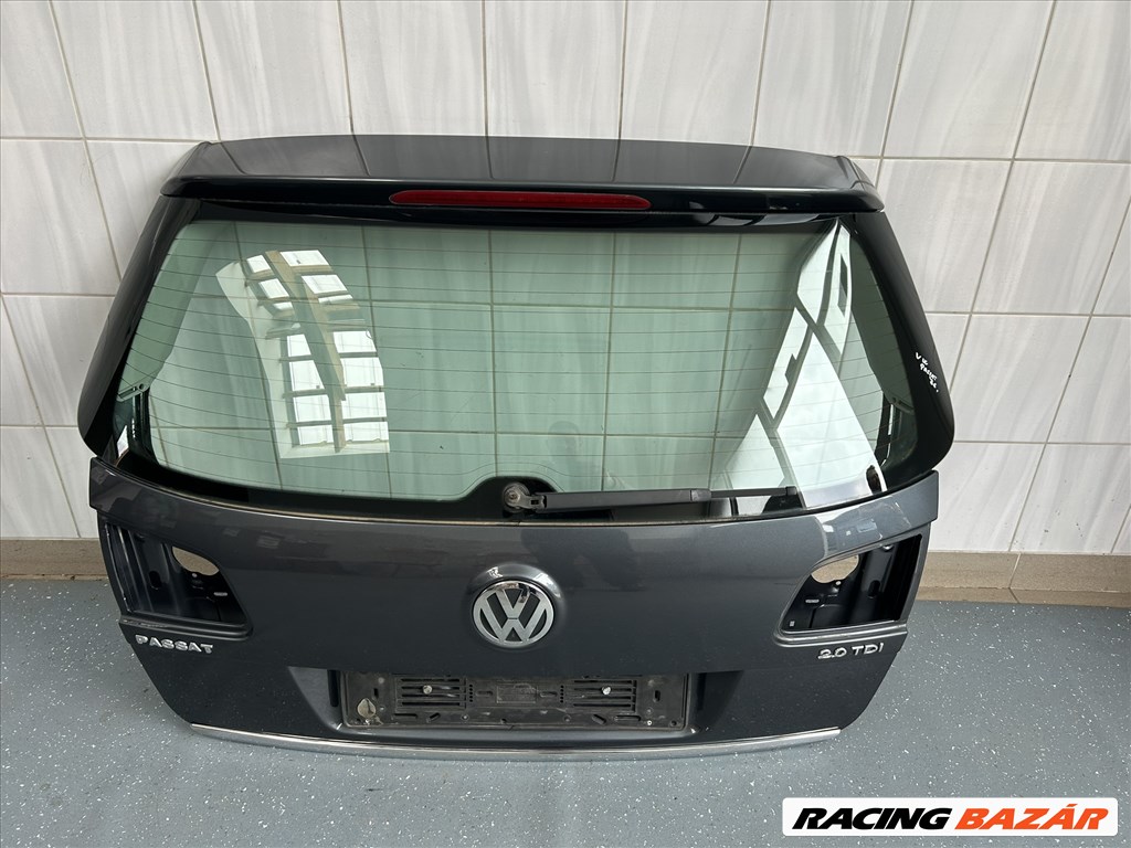 Volkswagen Passat B6 csomagtér ajtó rozsdamentes 1. kép