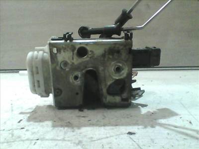 AUDI 100 90-94 Jobb első ajtó zárszerkezet központizáras