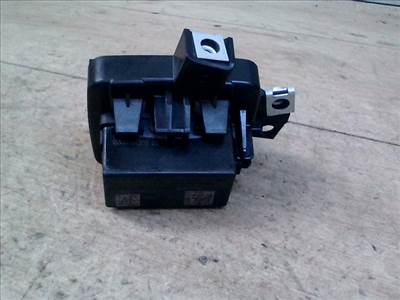 AUDI A6 2014.10.01-18.05.31 Egyéb elektronika