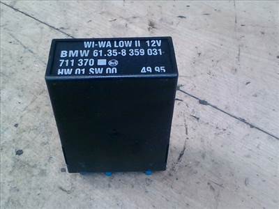 BMW E36 89-00 Ablaktörlő relé