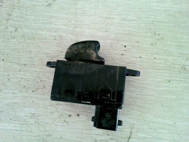 DAEWOO NUBIRA 97-99 Ablakemelő kapcsoló pozíció független 1. kép