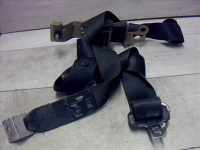 FORD EXPLORER 1995-2001 Jobb első biztonsági öv