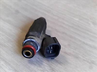 MITSUBISHI COLT 96-98 Injektor befecskendező hengerenkénti