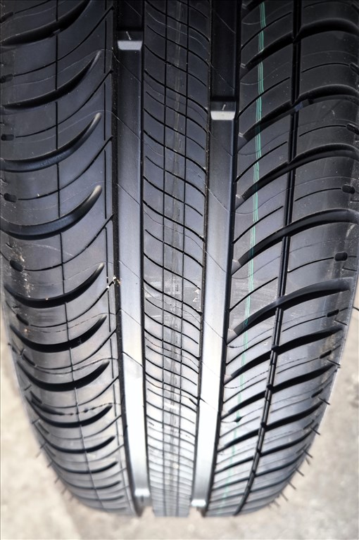  Ford 14"-os pótkerék Gyári ÚJ!  175/65R14 új Michelin nyári gumival szerelve  5. kép