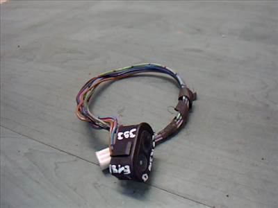 OPEL CORSA B 93-00 Jobb első ablakemelő kapcsoló