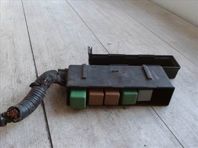 OPEL VECTRA B 99-01 Biztosítéktábla BCM BSI BSM SAM GEM modul Motortér