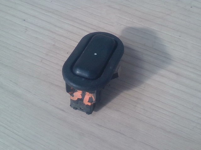 OPEL Zafira 98.09.01-05.08.31 Jobb első ablakemelő kapcsoló 1. kép