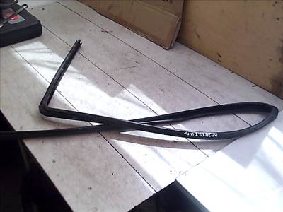 OPEL Zafira 98.09.01-05.08.31 Jobb hátsó ajtó kéder gumi