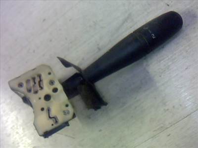 RENAULT TRAFIC -97 Kormánykapcsoló jobb ablaktörlő