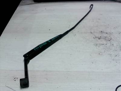 SUZUKI SWIFT 96-05 Ablaktörlő kar jobb első