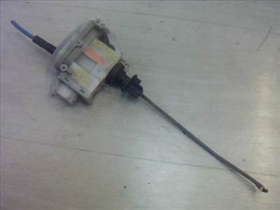 VOLKSWAGEN PASSAT 88-93 Jobb hátsó központi zár motor