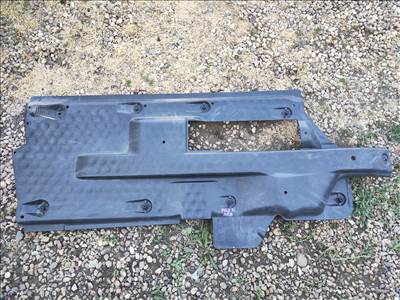 Volkswagen Polo IV jobb fenéklemez burkolat  6q0825202j