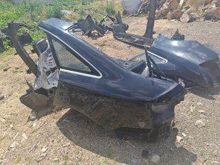 Audi A6 (C6 - 4F) AUDI A6 C6 Bal hátsó Negyed Karosszéria Csomag