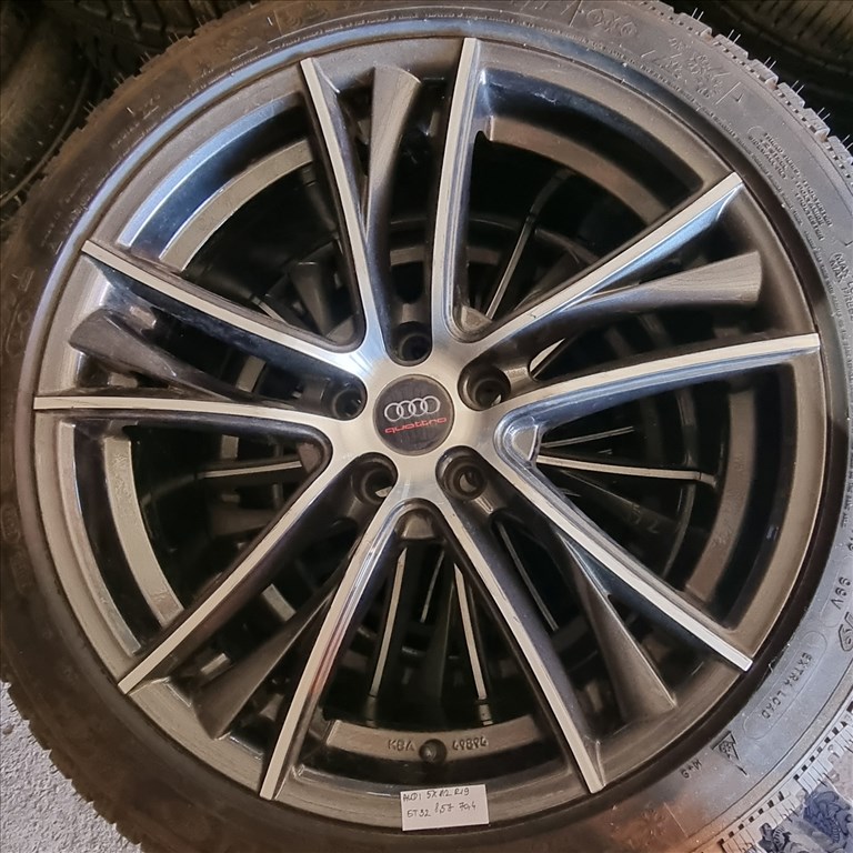 Újszerű Audi Qattro 5x112 lyukosztású 8,5JJ 19"  gyári alufelni 1. kép