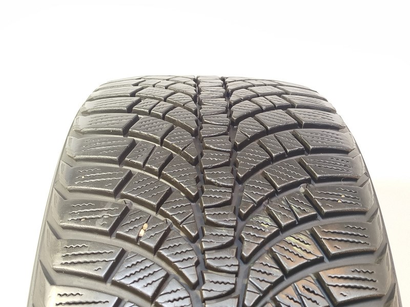 Kumho WP71 Wintercraft 245/45 R18  1. kép