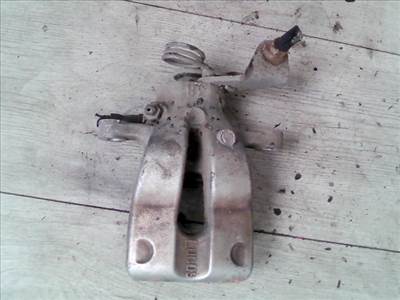 ALFA ROMEO ROMEO GT Jobb hátsó féknyereg munkahengerrel