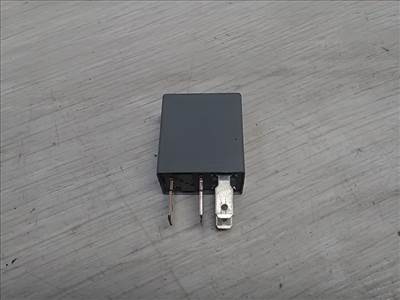 CHEVROLET SPARK M200 05.05-10.02 Relé