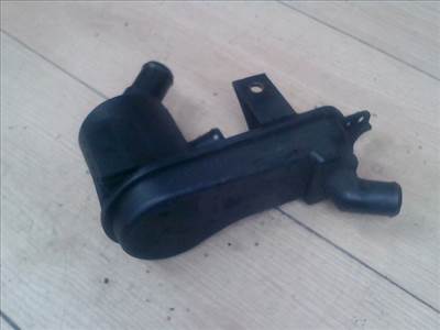 FORD FOCUS 98-04 Kartergáz visszavezető ház