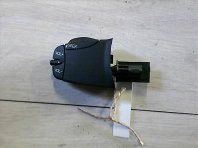 FORD MONDEO 01-07 Rádió kapcsoló