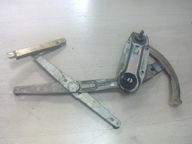FORD SIERRA 87-91 Bal első ablakemelő szerkezet mechanikus 1. kép
