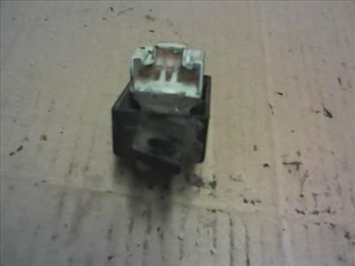 HONDA CIVIC 92-96 JOBB ELSŐ ABLAKEMELŐ KAPCSOLÓ 