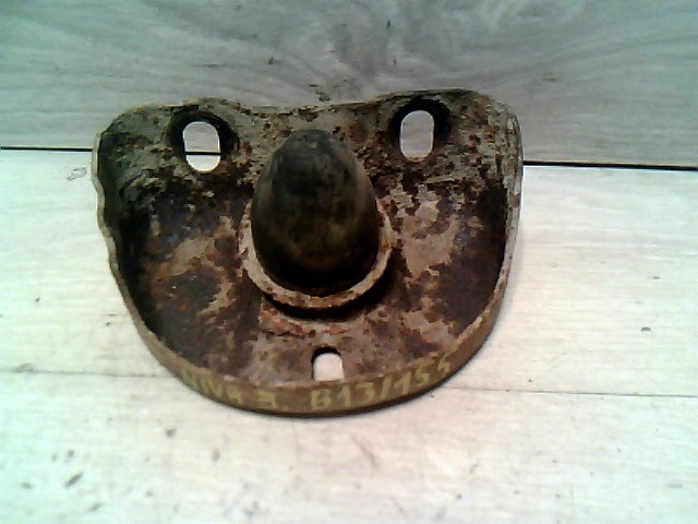 LADA NIVA 1.7 Gumi ütköző 1. kép