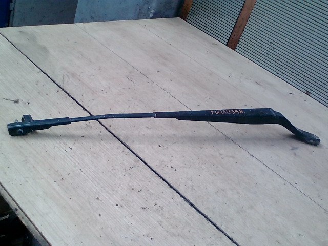 MAZDA 3 03.10-06.06 Ablaktörlő kar bal első 1. kép