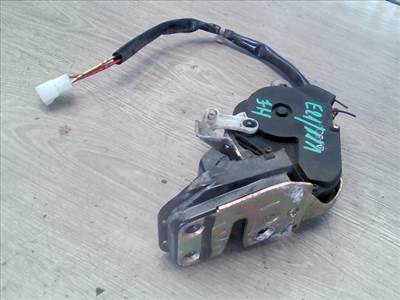 MAZDA 626 97.08-00.07 Jobb hátsó ajtó zárszerkezet központi záras