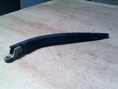 MITSUBISHI COLT 04.04-08.09 Ablaktörlő kar hátsó