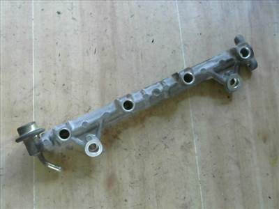 MITSUBISHI COLT 96-98 Injektor befecskendező híd 