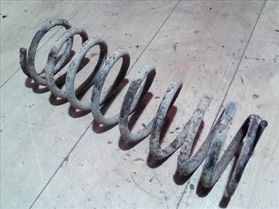 NISSAN PRIMERA P10 90.10-96.10 Hátsó rugó 