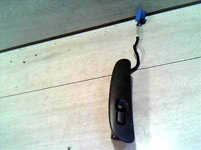 OPEL VECTRA B 96-99 Jobb hátsó ablakemelő kapcsoló