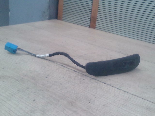 OPEL VECTRA B 99-01 Jobb első ablakemelő kapcsoló 1. kép