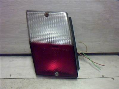 SKODA FAVORIT FORMAN Bal belső hátsó lámpa