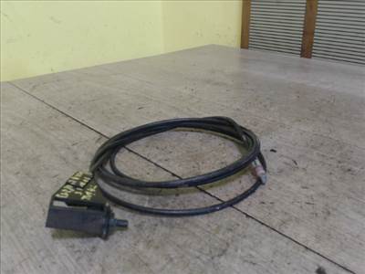 SUZUKI Ignis 2000-2003 Tankajtó nyitó bowden