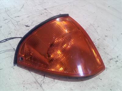 SUZUKI SWIFT 96-05 Jobb első irányjelző