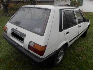 TOYOTA COROLLA E80 83.05-87.04 Jobb hátsó lengéscsillapító