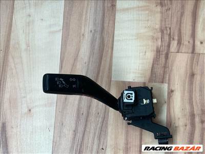 Volkswagen Tiguan I Bal Kormánykapcsoló Irányjelző 1k0953513e