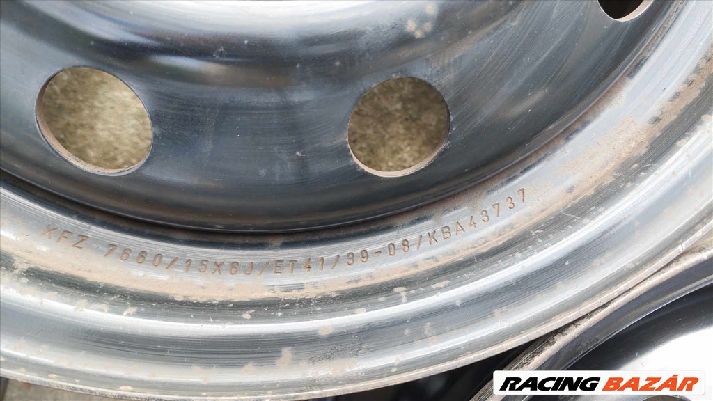 5x114,3 15" Kia Carrens 4db lemezfelni 7. kép