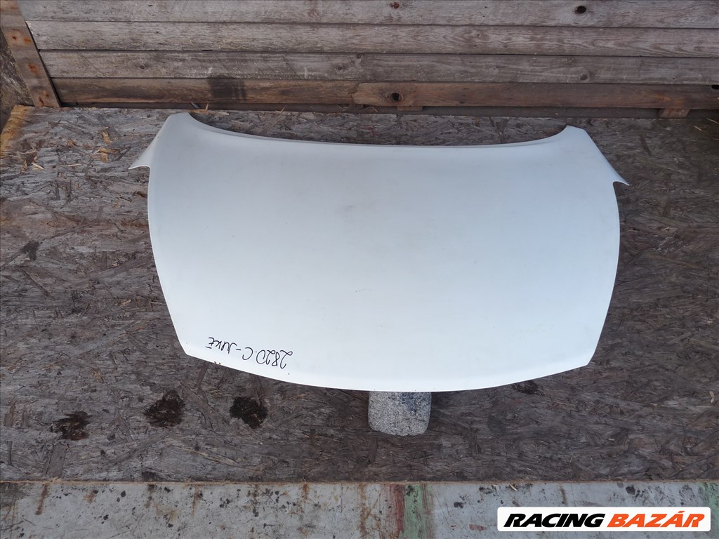 Nissan Juke I Csomagtérajtó 8. kép