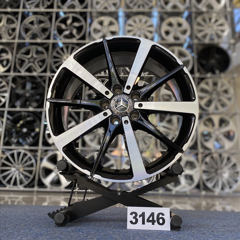 (3146)  Mercedes 18 gyári alufelni felni, 5x112, C CLA A B osztály 1. kép
