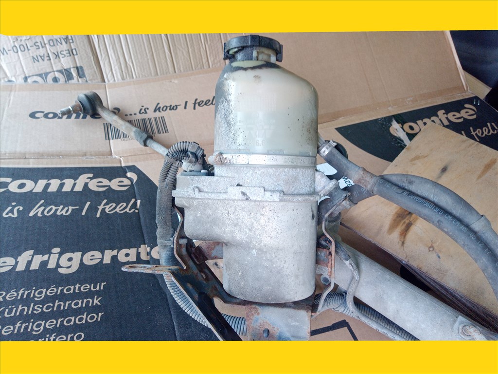 Opel Astra H, Opel Zafira B kormányszervó szivattyú B ZAFIRA H ASTRA TRW	 2. kép