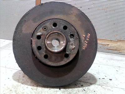 AUDI A3 2003.05 - 2005.09 Csonkállvány kerékaggyal jobb első
