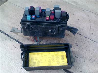 CHEVROLET AVEO T250/255 06.01-11.12 Biztosítéktábla BCM BSI BSM SAM GEM modul Motortér
