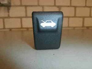 HYUNDAI GETZ Motorháztető nyitó kar