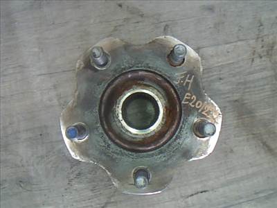 INFINITI G37 Cabrio Jobb hátsó kerékagy