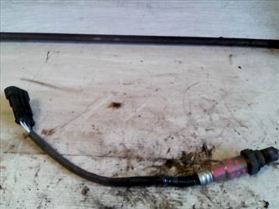 LANCIA Y   96- Lambdaszonda első