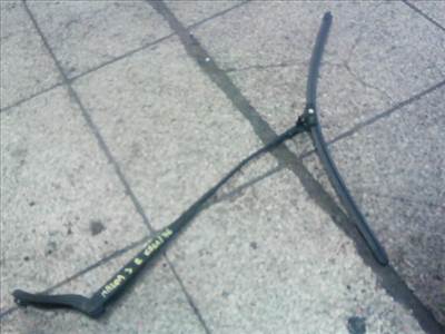 MAZDA 3 03.10-06.06 Ablaktörlő kar bal első